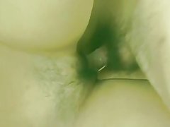 Sexy asiatice în fusta devine ei strâmt păsărică păros degete de stud apoi fute